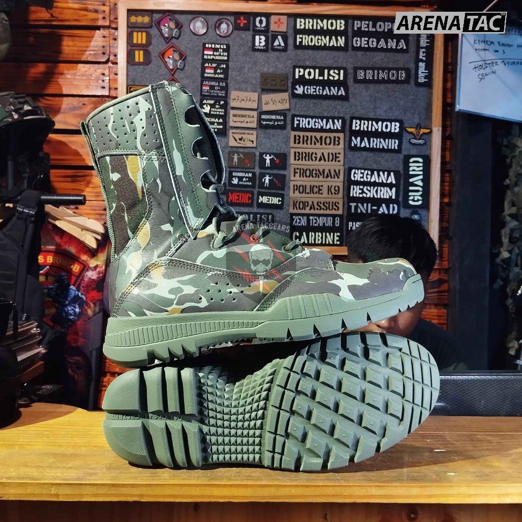 Sepatu Loreng Brimob Polri Jatah Terbaru Model CQB SWAT / Sepatu Brimob Loreng Jatah Original