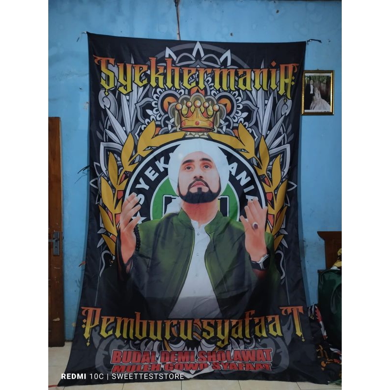 1 HARI JADI BUKTIKAN BENDERA SYEKHERMANIA 200X300