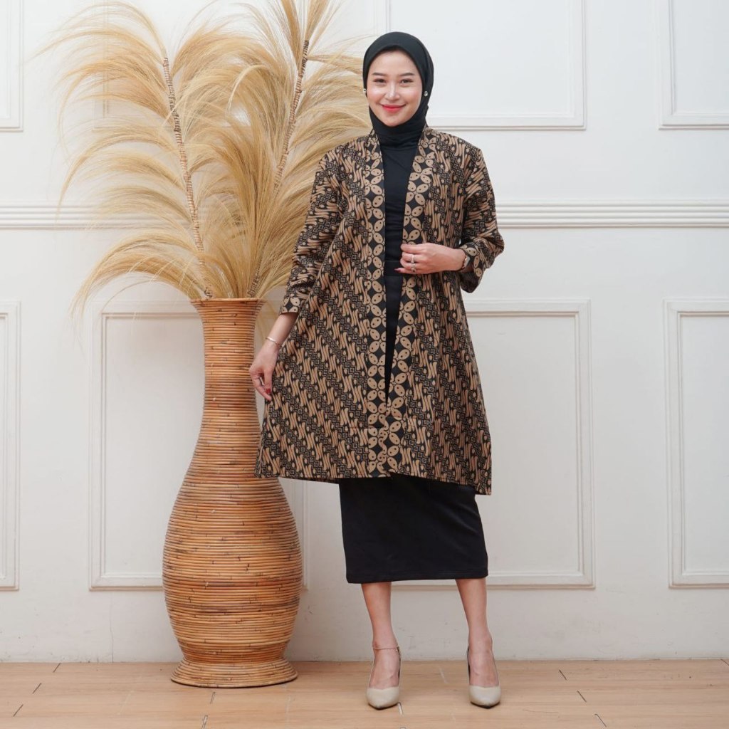 Outer Batik Wanita Lengan Panjang Cardigan Batik Coklatan Batik Blazer Wanita Simpel