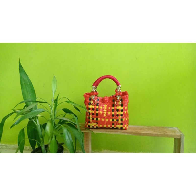 tas jali handel mutiara