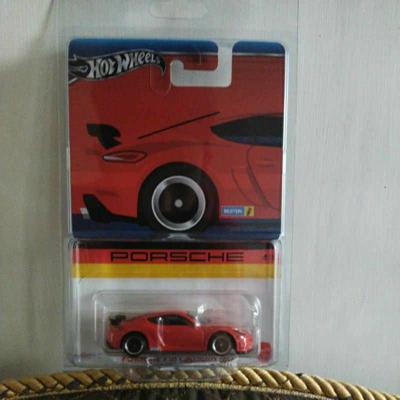 HOTWHEELS PORSCHE 718 CAYMAN GT4