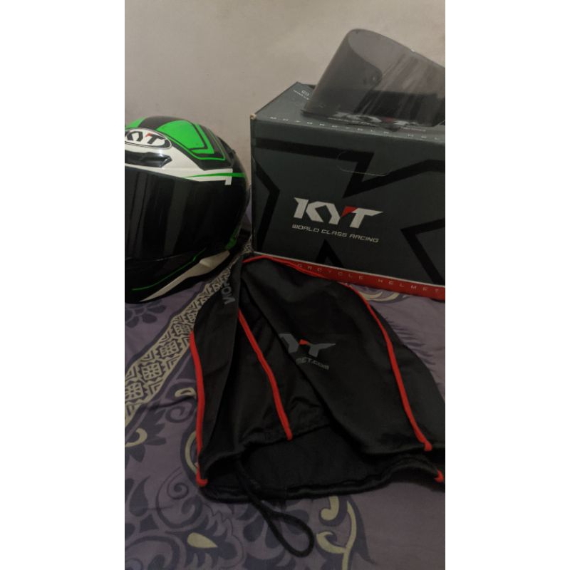 KYT TT Course Overtech Black Green