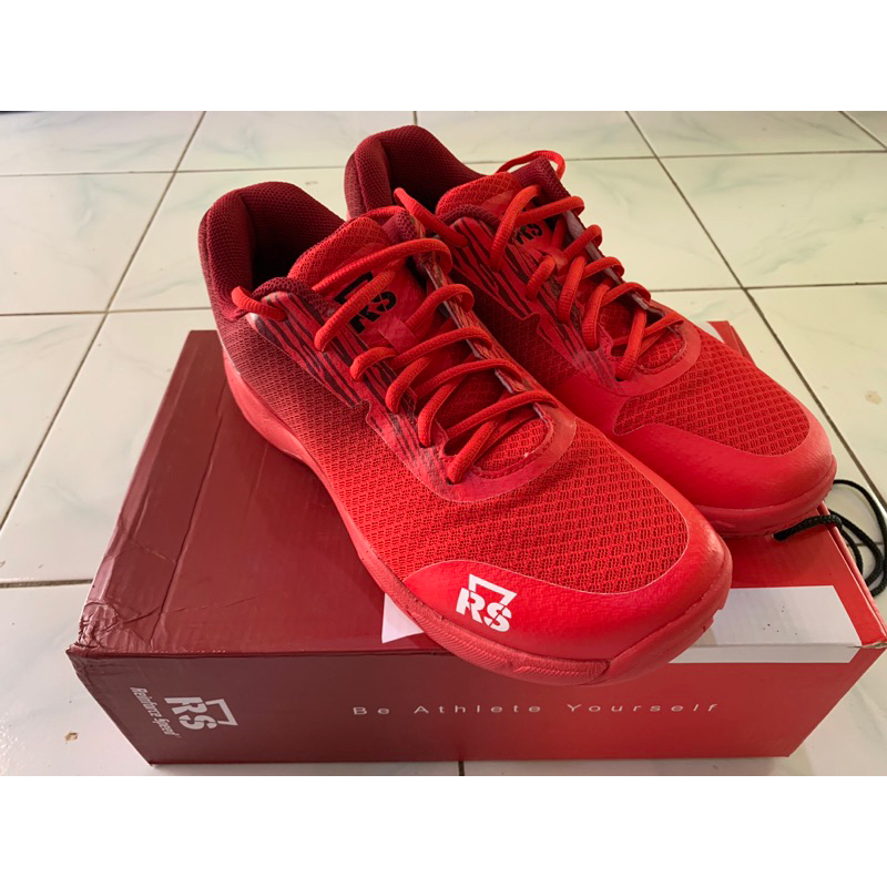 Sepatu Badminton RS Rosobin 18