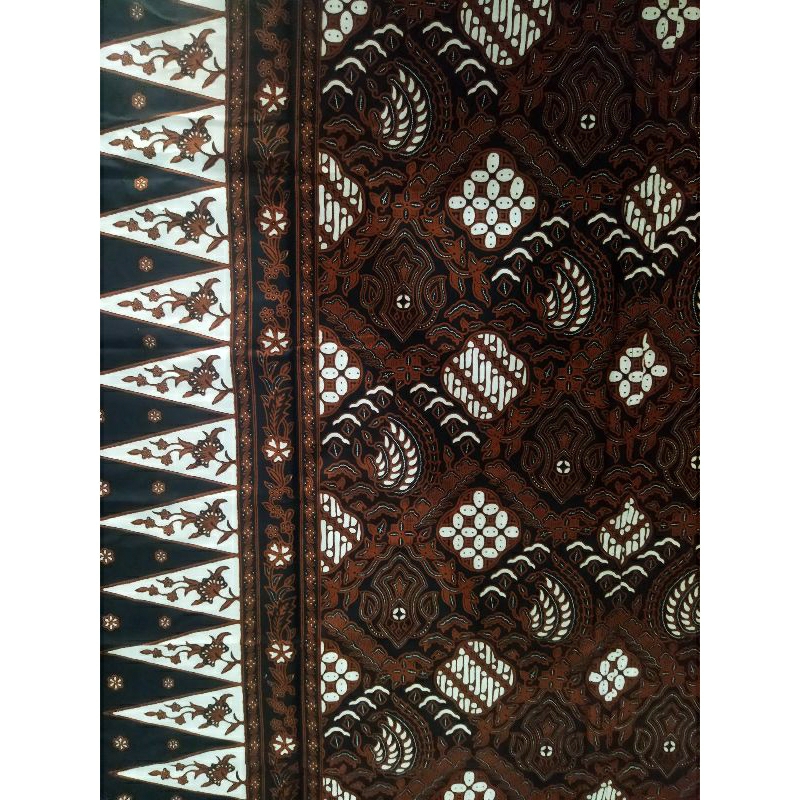 Sarung Batik Kraton Yogya Motif Ceplok Sironoman Yogyaan
