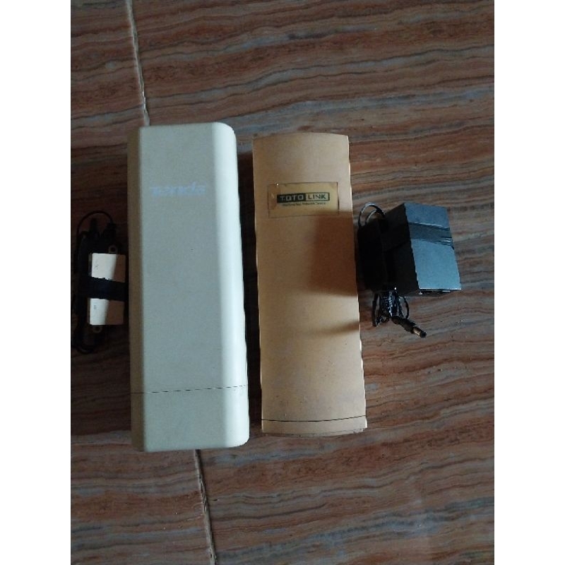 Rooter Tenda 03 dan totolink cp300