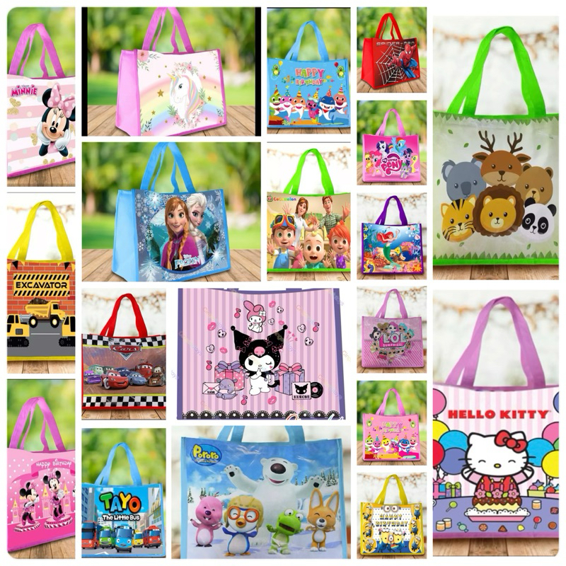 

Tas ulang tahun / goodie bag / tas ultah / tas Natal merry Christmas kuromi