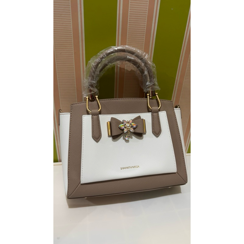 Samantha Vega Original