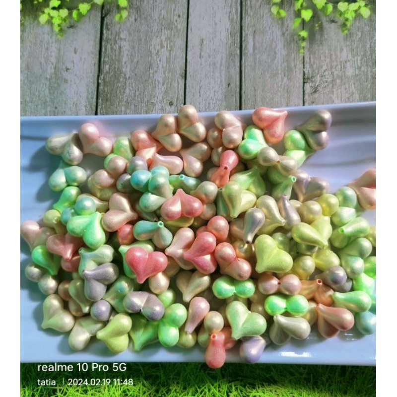 manik love besar glosy