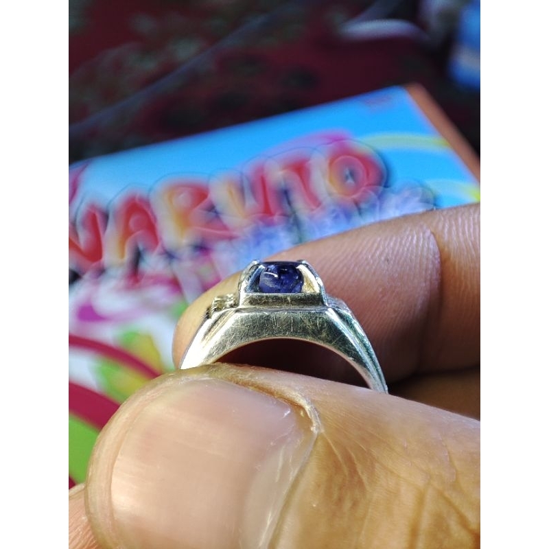 Natural Blue Sapphire Ceylon -Memo KGL-
Dim : 6.4 x 5.5 x 3.7 mm