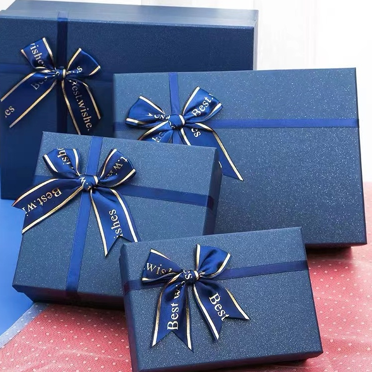 

Kotak Hadiah Navy / Cocok Untuk Kado Hampers Hadiah / Gift Box Kualitas Premium