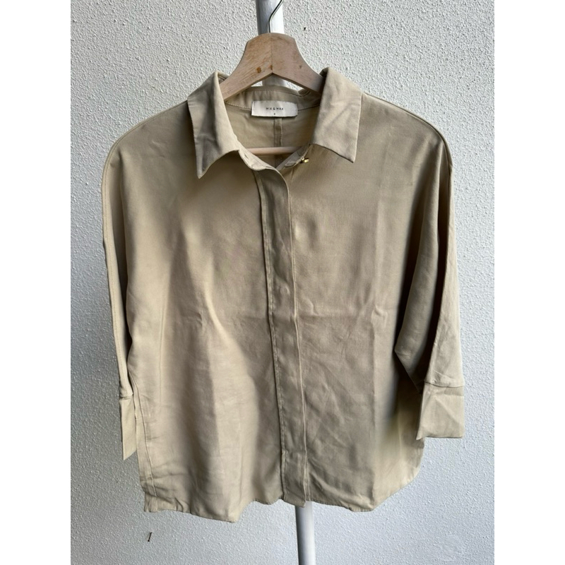 Preloved Mix & Max Shirt likenew