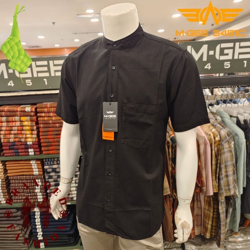 MGEE KEMEJA KOKO LENGAN PENDEK PEACE BLACK