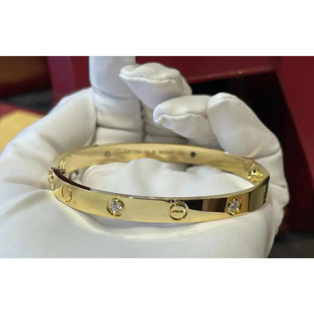 Gelang Triwarna  4 berlian Emas 17 K  Kadar 750