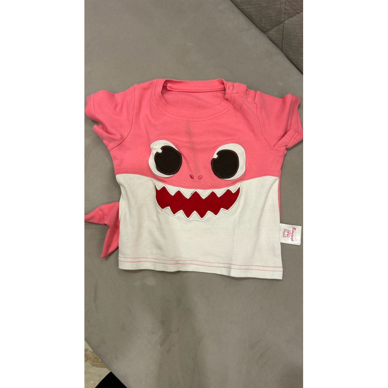 Preloved Pinkfong T-shirt