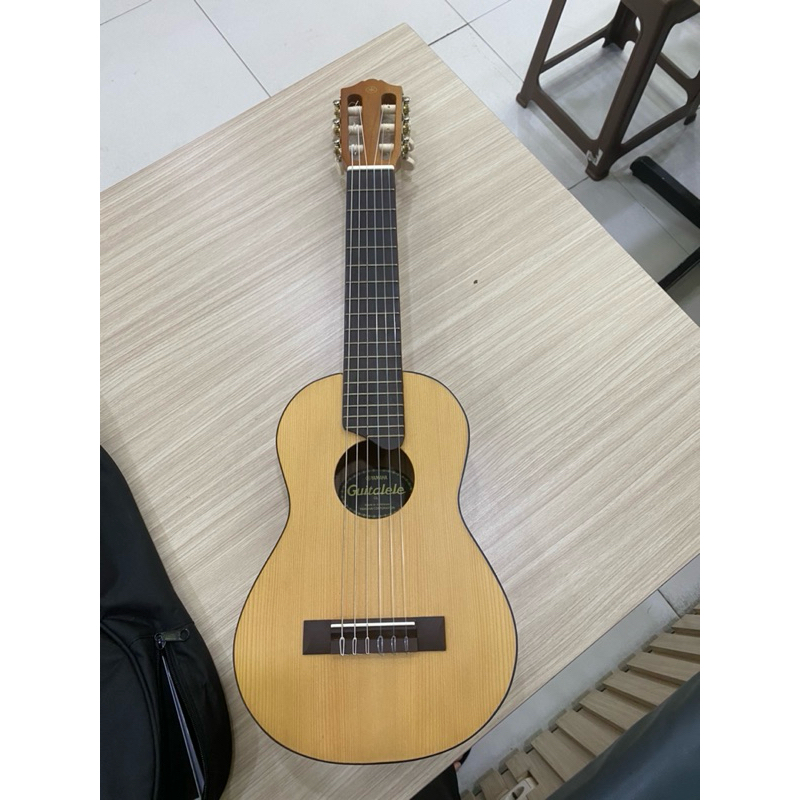 gitarlele yamaha