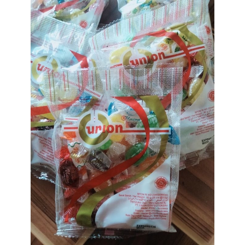 

Permen union mix isi 25 pcs