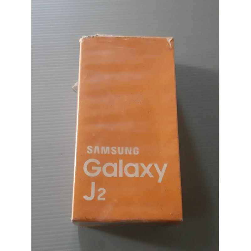 

Dus Box Kardus Bekas Original HP Samsung J2 sm-J200G/d