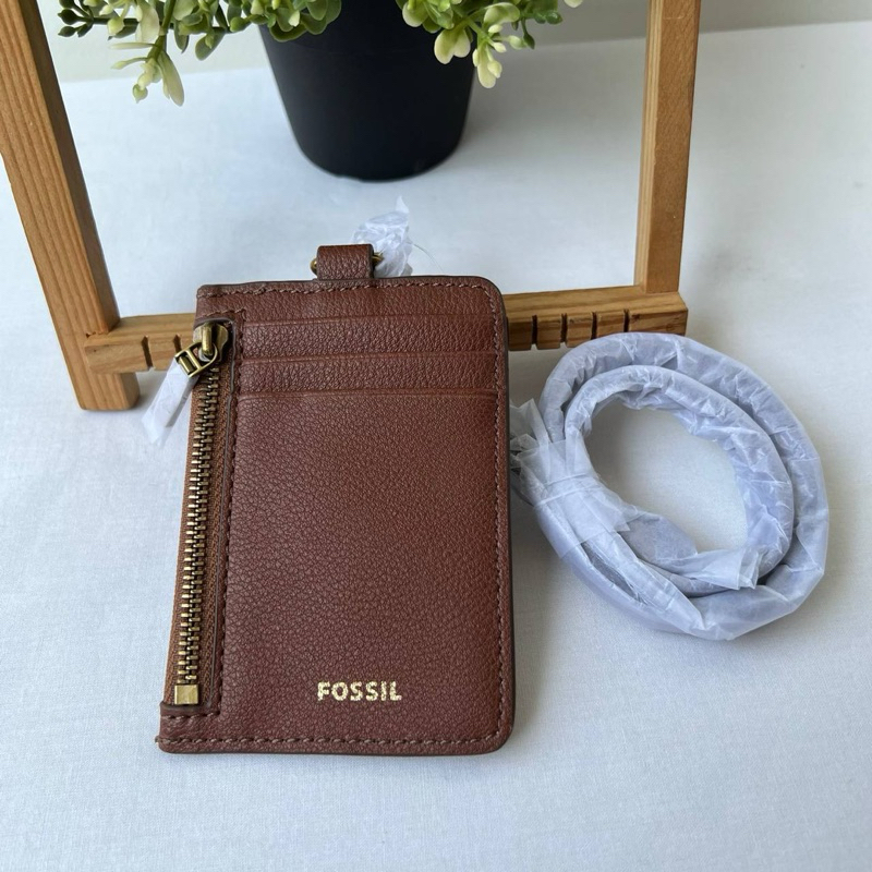 

F O S S I L Sophia Lanyard Medium 11x7.5 Brown