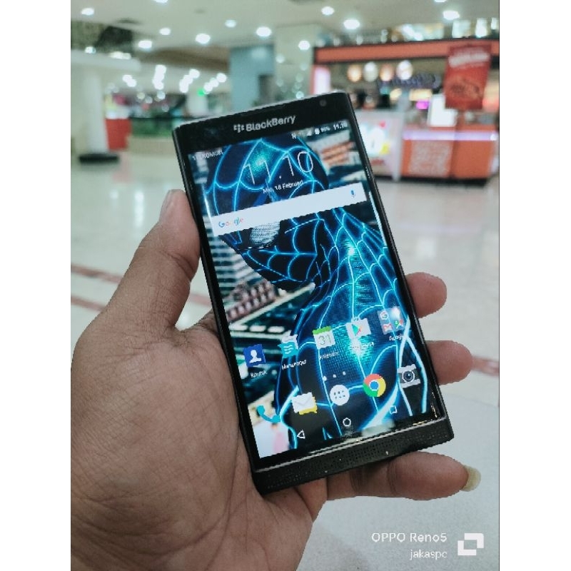 Blackberry prive langka