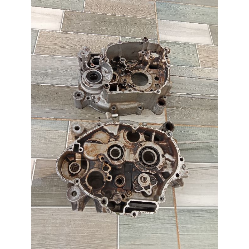 krengkes crankcase jupiter z vega r new 1 pasang ori second