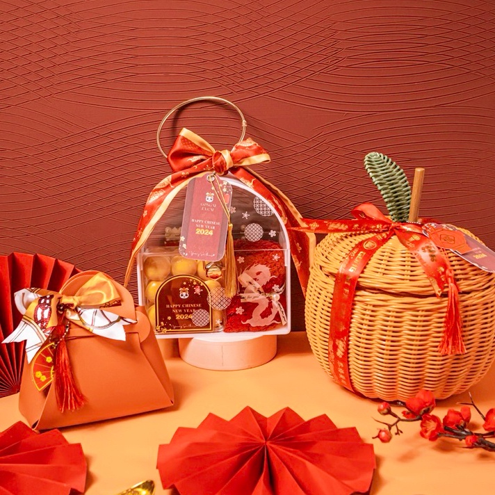 

COD HAMPERS IMLEK CNY 224 CHINESE NEW YEAR HAMPERS