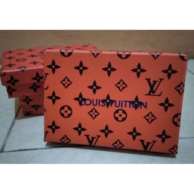 

box packing dompet elfi ukuran 16x11x4 cm