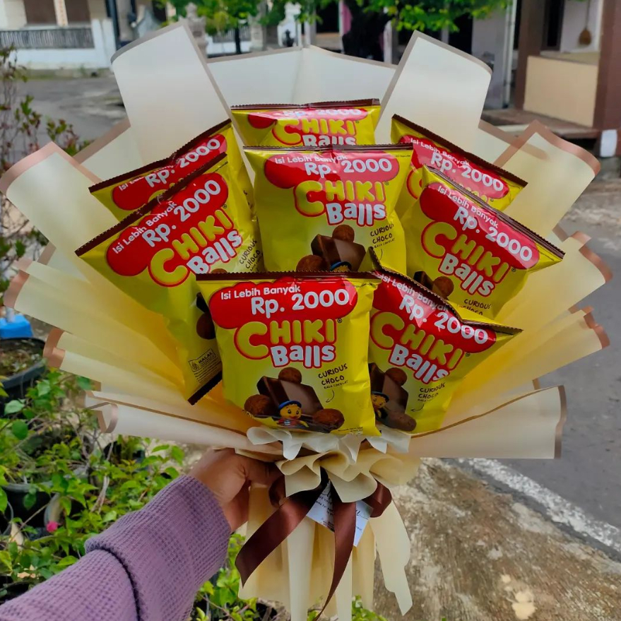 

BUCKET SNACK CUSTOM UNTUK ACARA WISUDA & ULANG TAHUN AREA SOLO RAYA