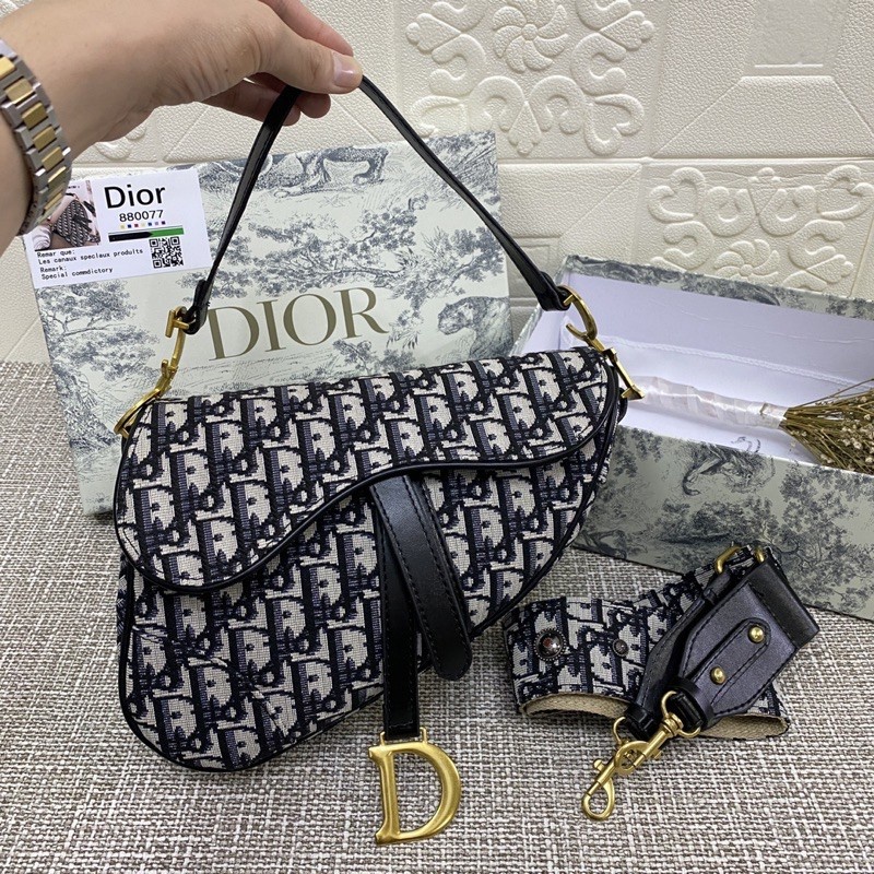 DIOR SADDLE FULL BORDIR READY TAS SELEMPANG IMPORT BAHAN PREMIUM