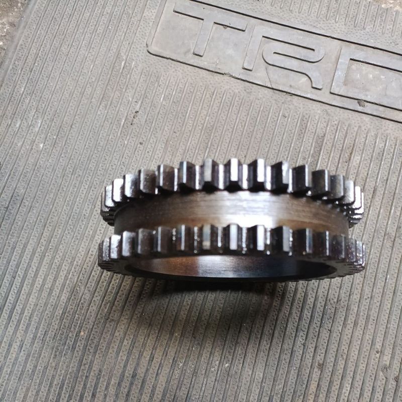 Gigi krek as gigi as kruk Mitsubishi fuso 6D14, 6D15 copotan mesin