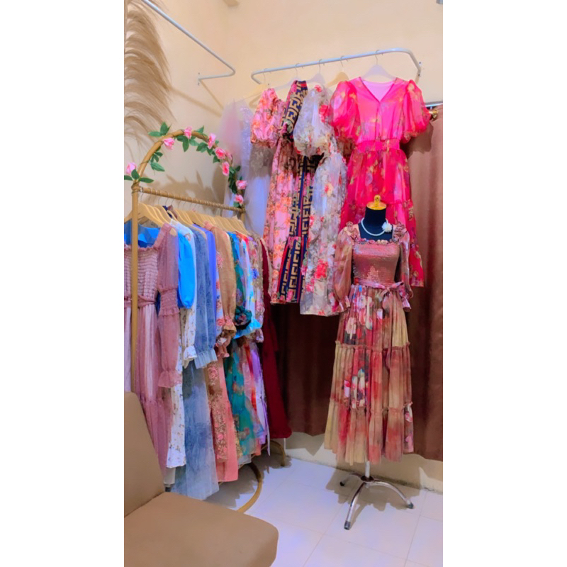 LINK CO SAAT LIVE SAJA ( baju princess barbie premium )