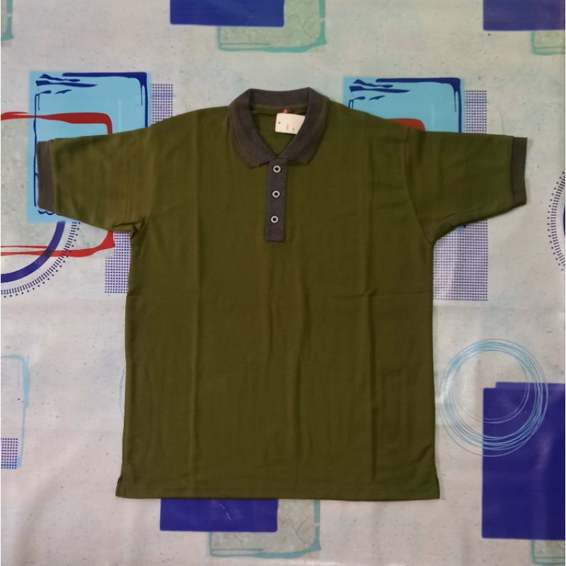 Kaos Polo Pendek Warna Hijau Army