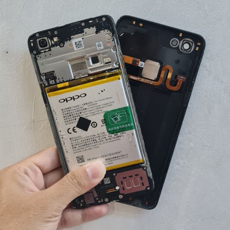 Oppo F7 minus LCD