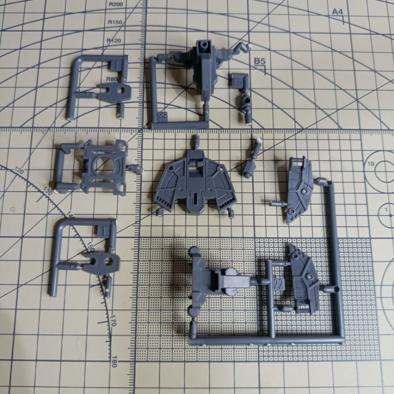 MG 1/100 MASTER GRADE FREEDOM GUNDAM VER 2.0 INNEER FRAME WAIST