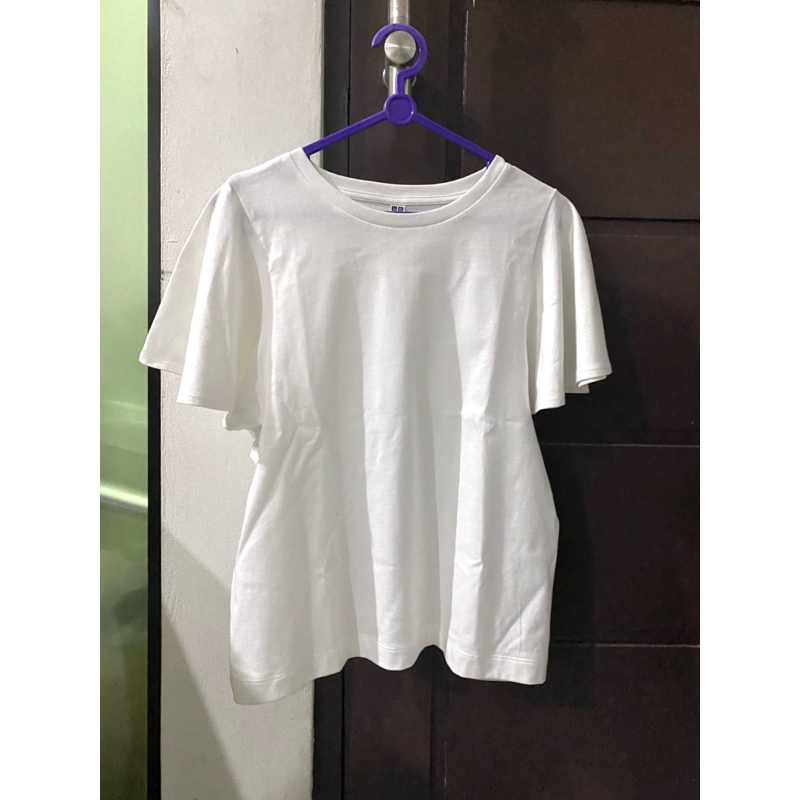 [preloved] AIRism T-Shirt Drape Uniqlo