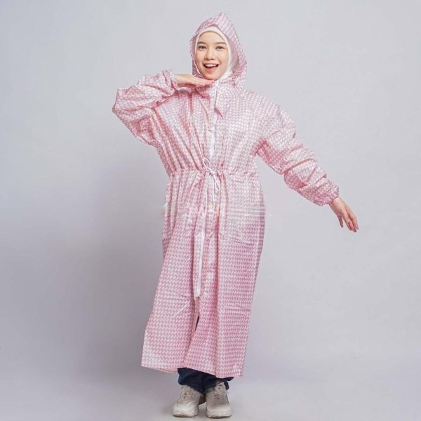 Jas Hujan Wanita Gamis 82010 Muslimah Hijabers Syari Terusan Mantel Motif Cube kotak