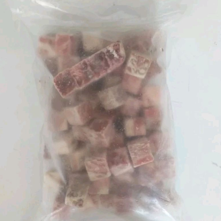 

Beef Saikoro Meltique Cube / Daging Sapi Potongan kotak-kotak 500 gram