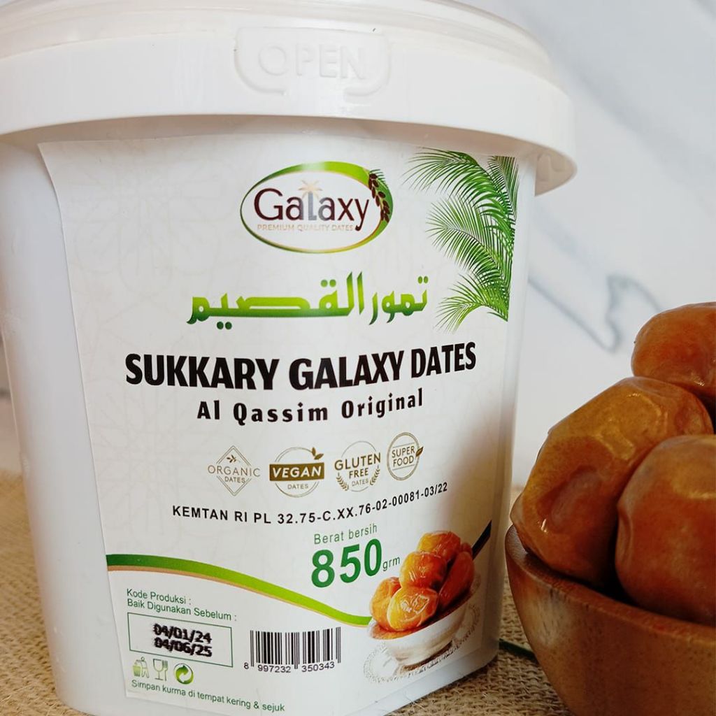 

PAKET HEMAT KURMA SUKARI GALAXY EMBER 850GR ( PEMB 1PCS )