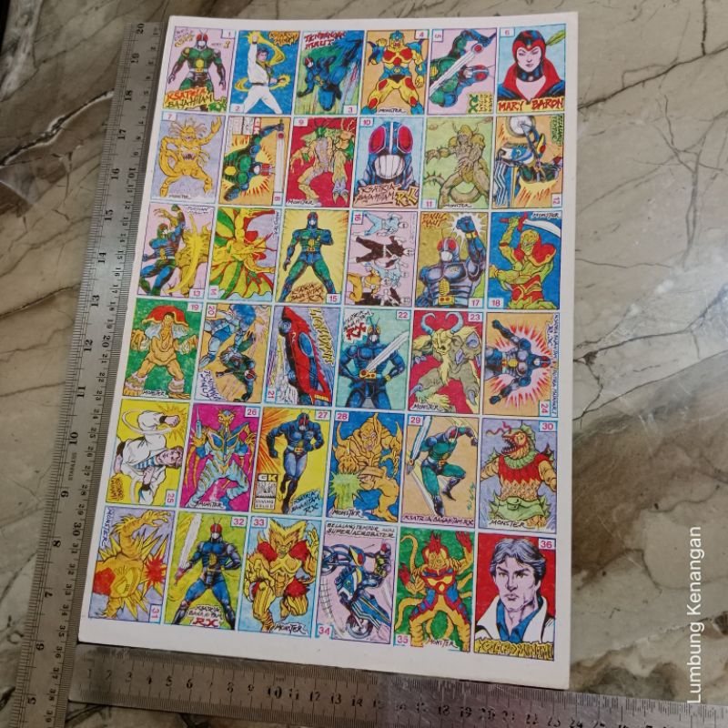 Mainan jadul Gambaran umbul Ksatria Baja Hitam Seri 1