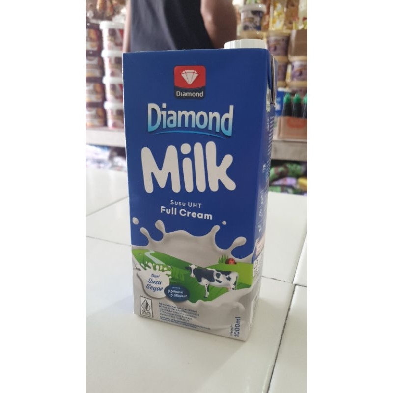 

SUSU UHT FULL CREAM DIAMONDMILK 1000 ml