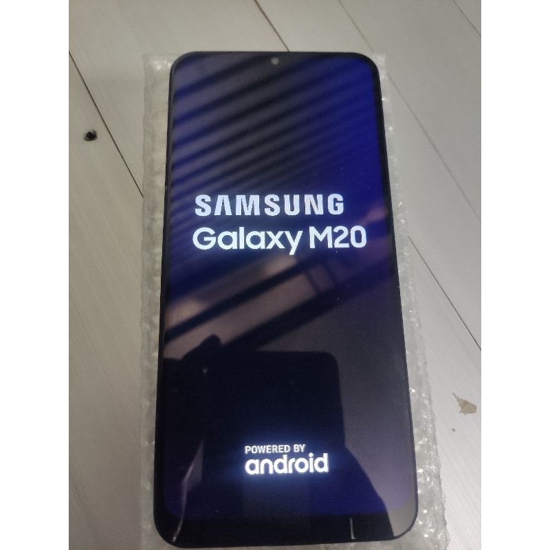 samsung m20 minus