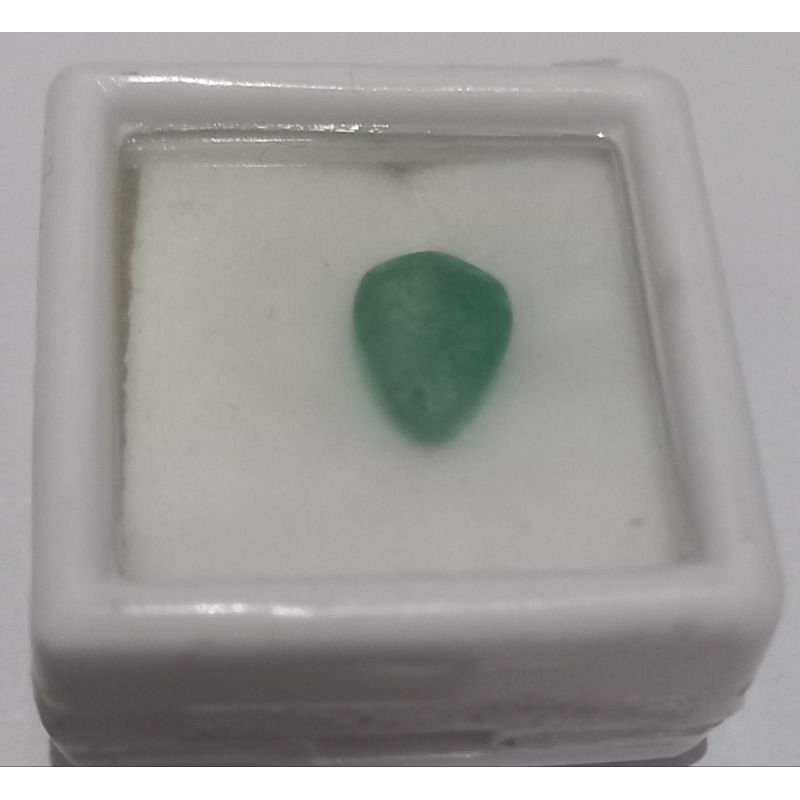 NATURAL EMERALD (BERYL)