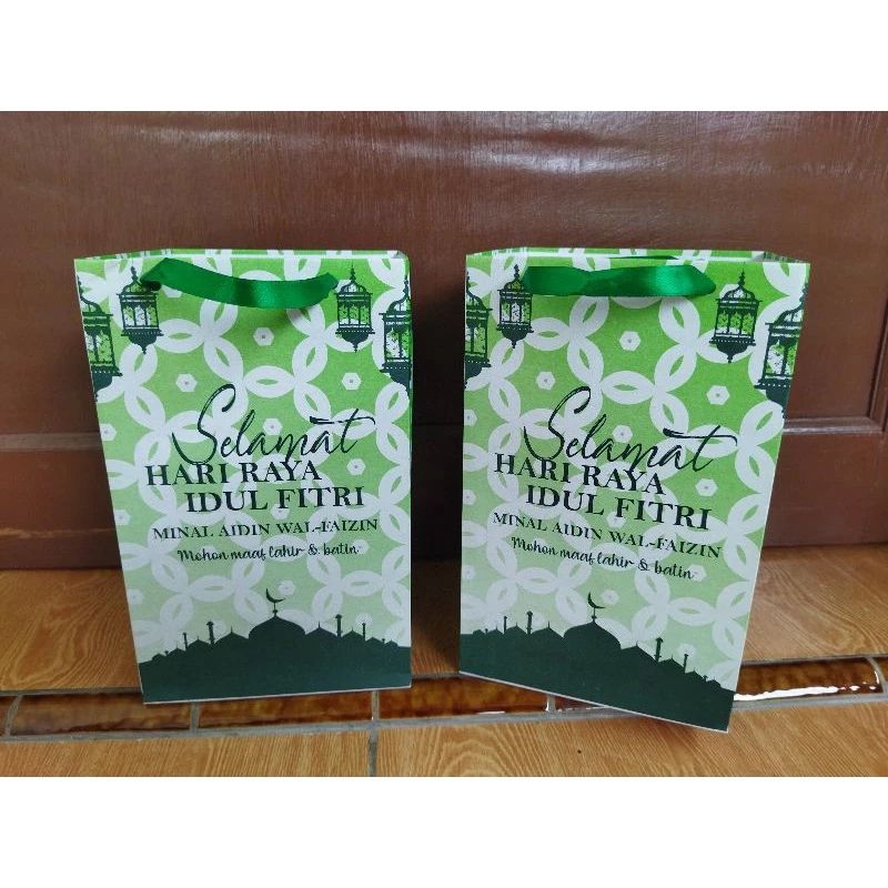 

Paper Bag Lebaran / PaperBag Idul Fitri / Tas Kertas / Bingkisan Goodie Bag