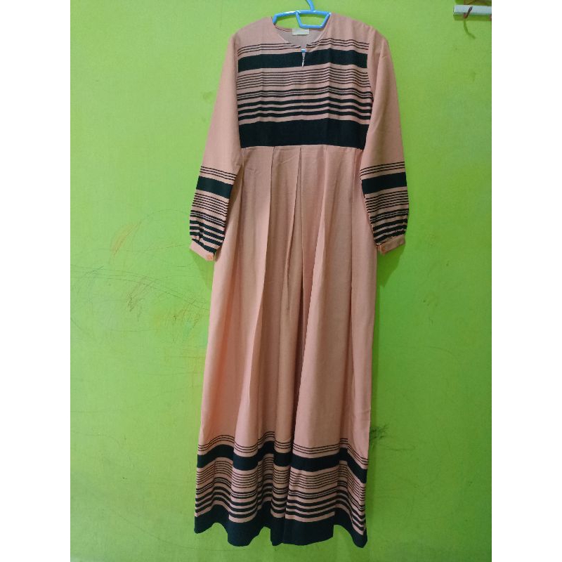 PRELOVED GAMIS ZAFEETRI