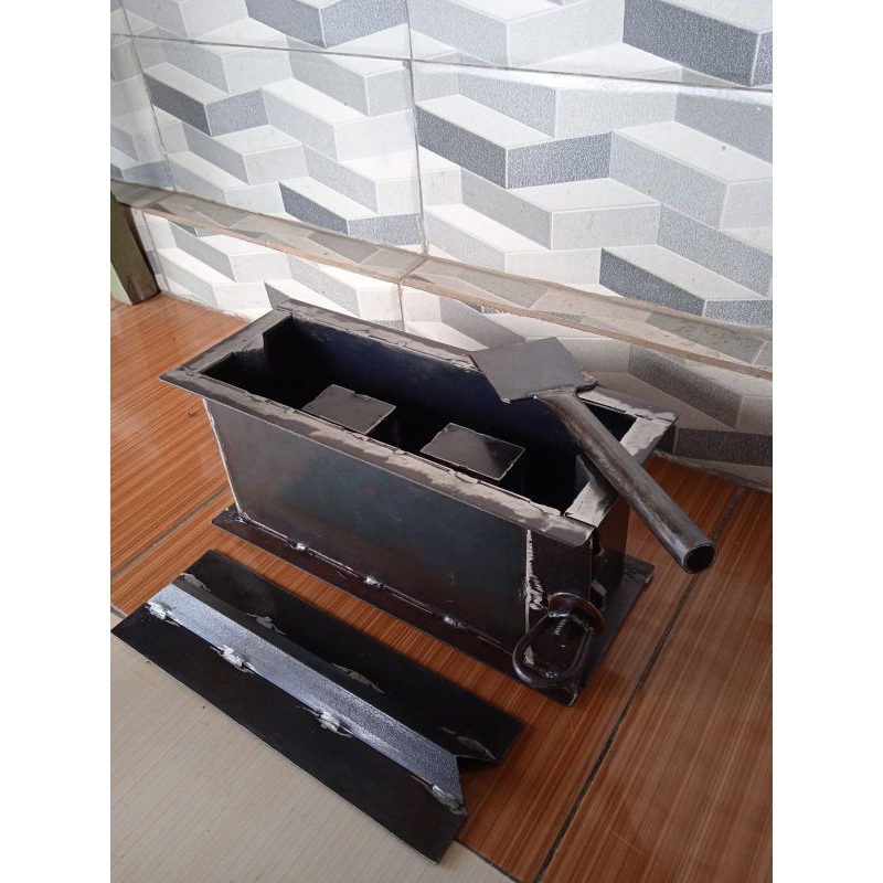 cetakan batako 2 in 1 bisa bolong bisa rapat 30x15x10