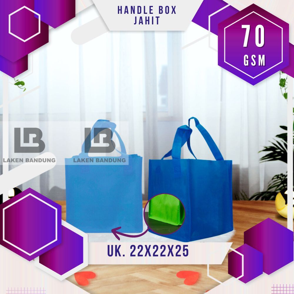 

Tas Box Spunbond Goodie Bag Standing Handle Jahit Kuat Ukuran 22x22x25 Souvenir Promosi Murah