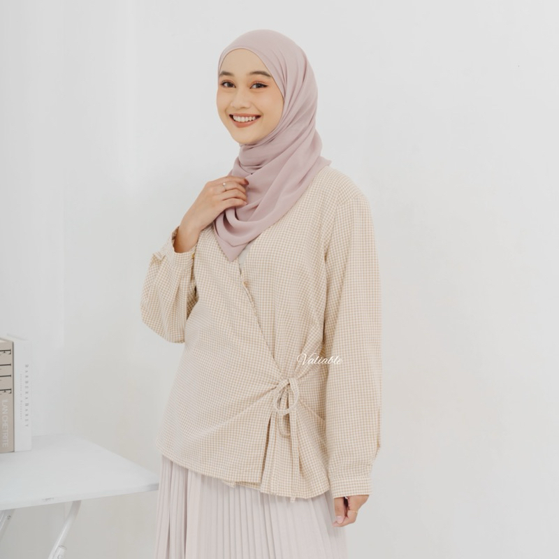 Eshal Square Blouse - Blus Kotak-Kotak Lengan Panjang