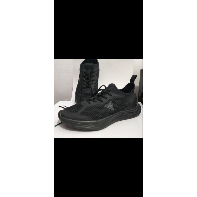 Sepatu Hitam BRODO Active Pacer Full Black Original