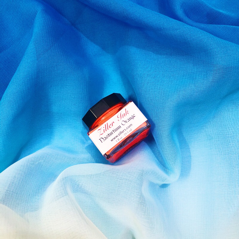 

Ziller Calligraphy Ink / Tinta Kaligrafi in Nasturtium Orange