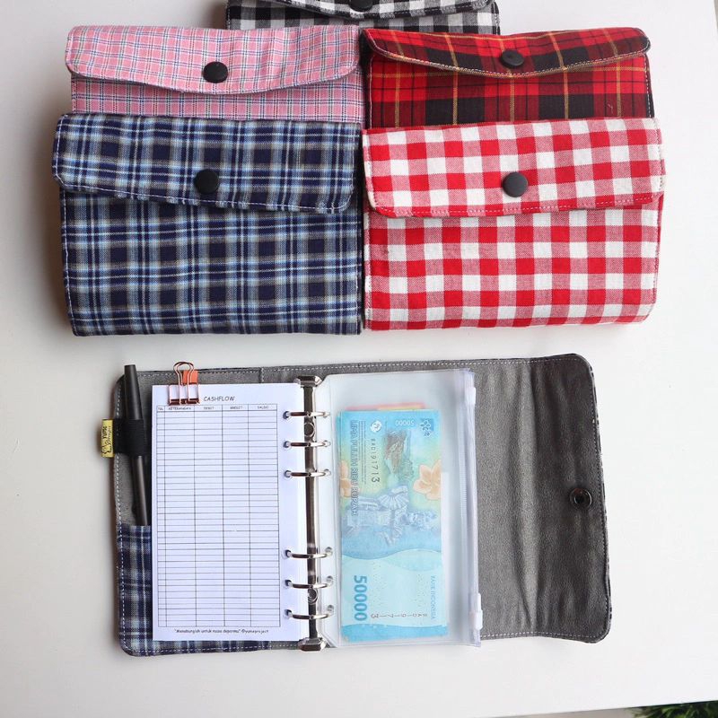 

Vol 18 Cover Binder A6 Motif Kotak-kotak Untuk Jurnal Atau Budgeting Original By Yumeproject