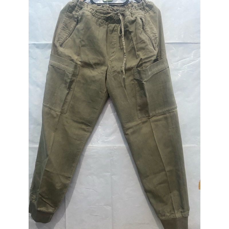 celana jogger army zara woman